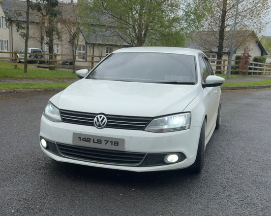 VW Jetta MK6 Pre-Facelift 2010-2014