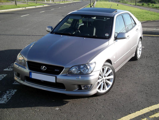 Lexus IS200 LE 1999-2005