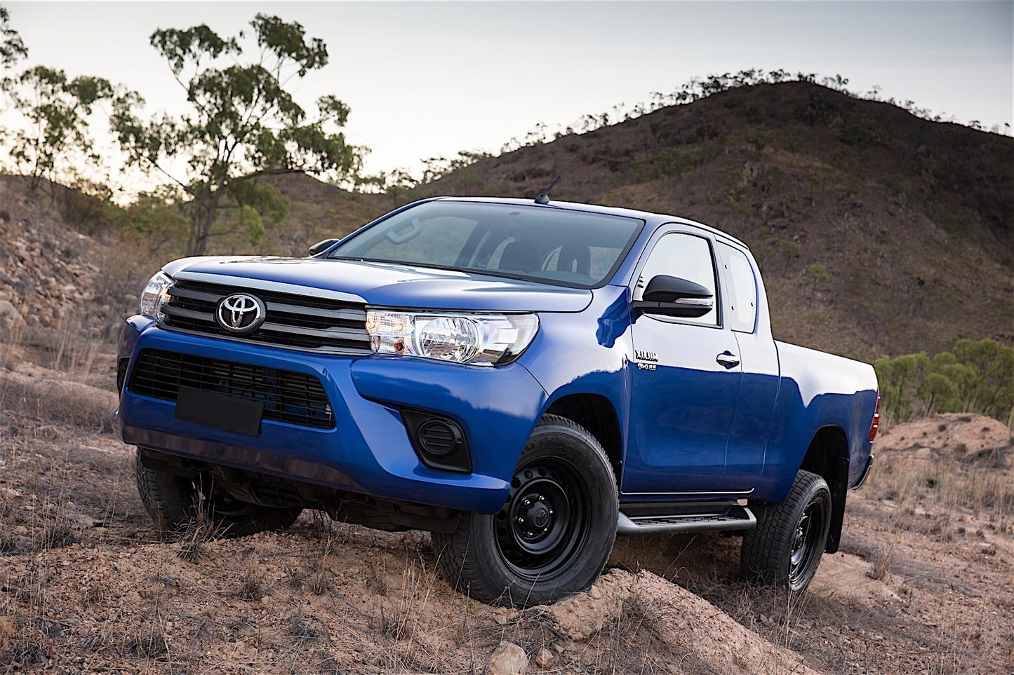 Toyota Hilux MK8 2016-2020